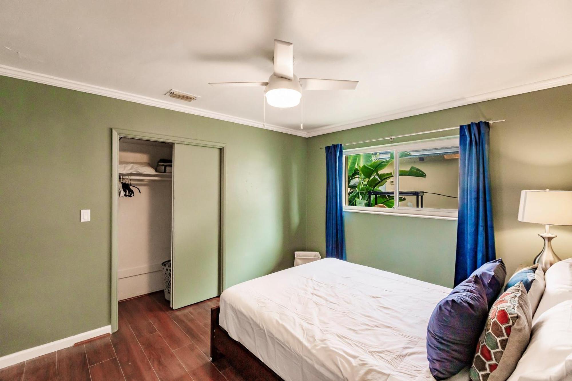 Uhost Ai - Updated 1B1B Hideaway - Sleeps 3 Hollywood Exteriör bild
