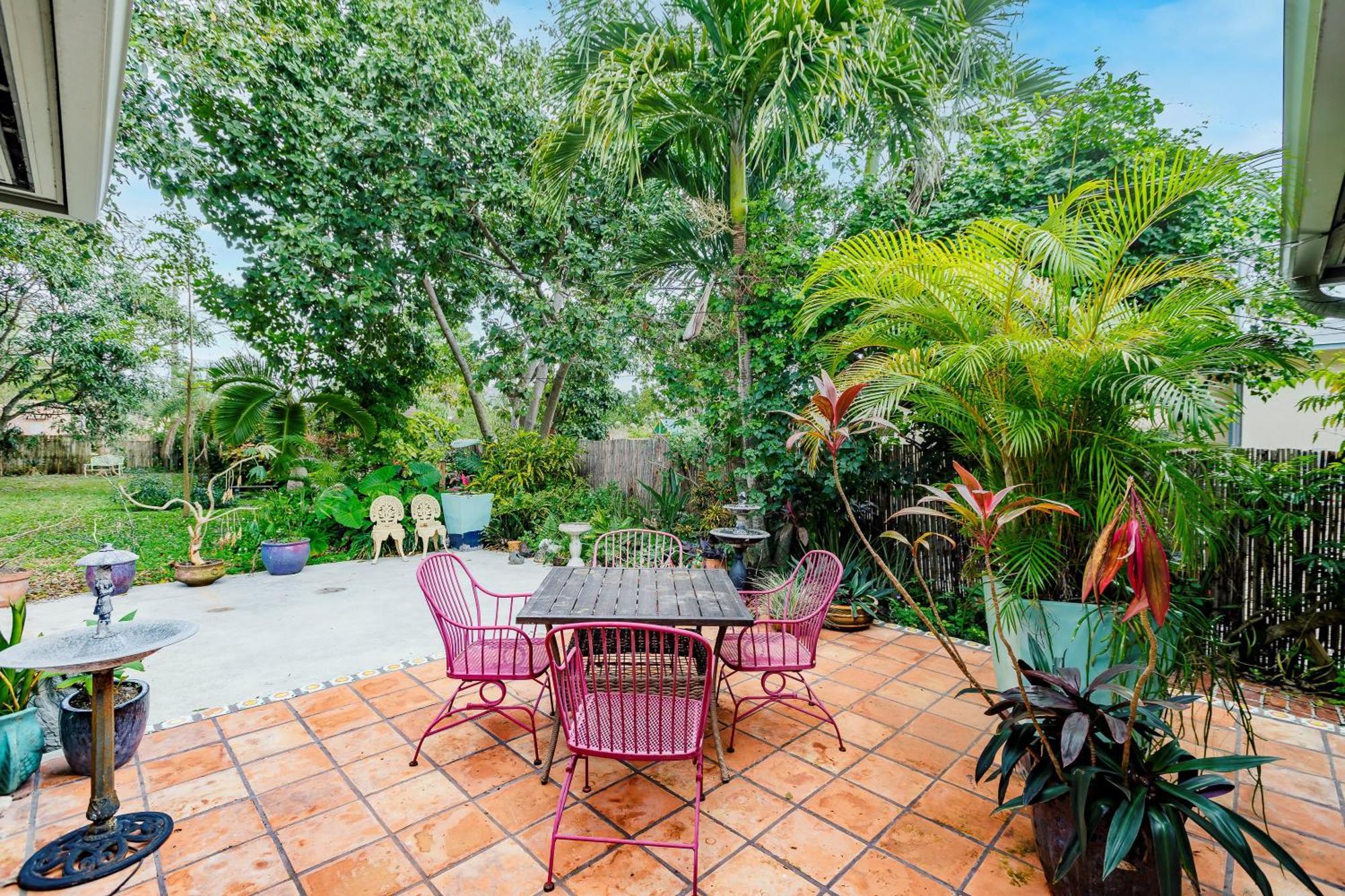Uhost Ai - Updated 1B1B Hideaway - Sleeps 3 Hollywood Exteriör bild